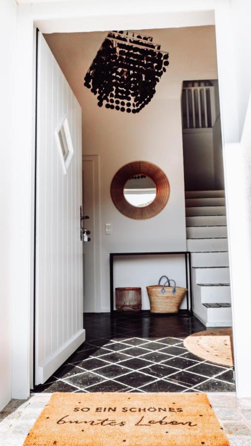 Winehouse Living Villa ลอยช์ชาค ภายนอก รูปภาพ