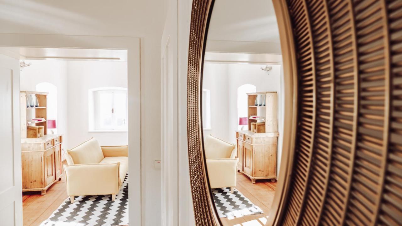 Winehouse Living Villa ลอยช์ชาค ภายนอก รูปภาพ